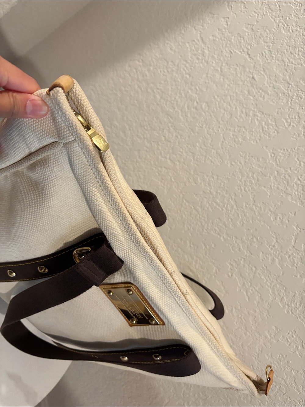 Louis Vuitton Antigua Cabas GM Zip
Tote Bag - Picture 12 of 16